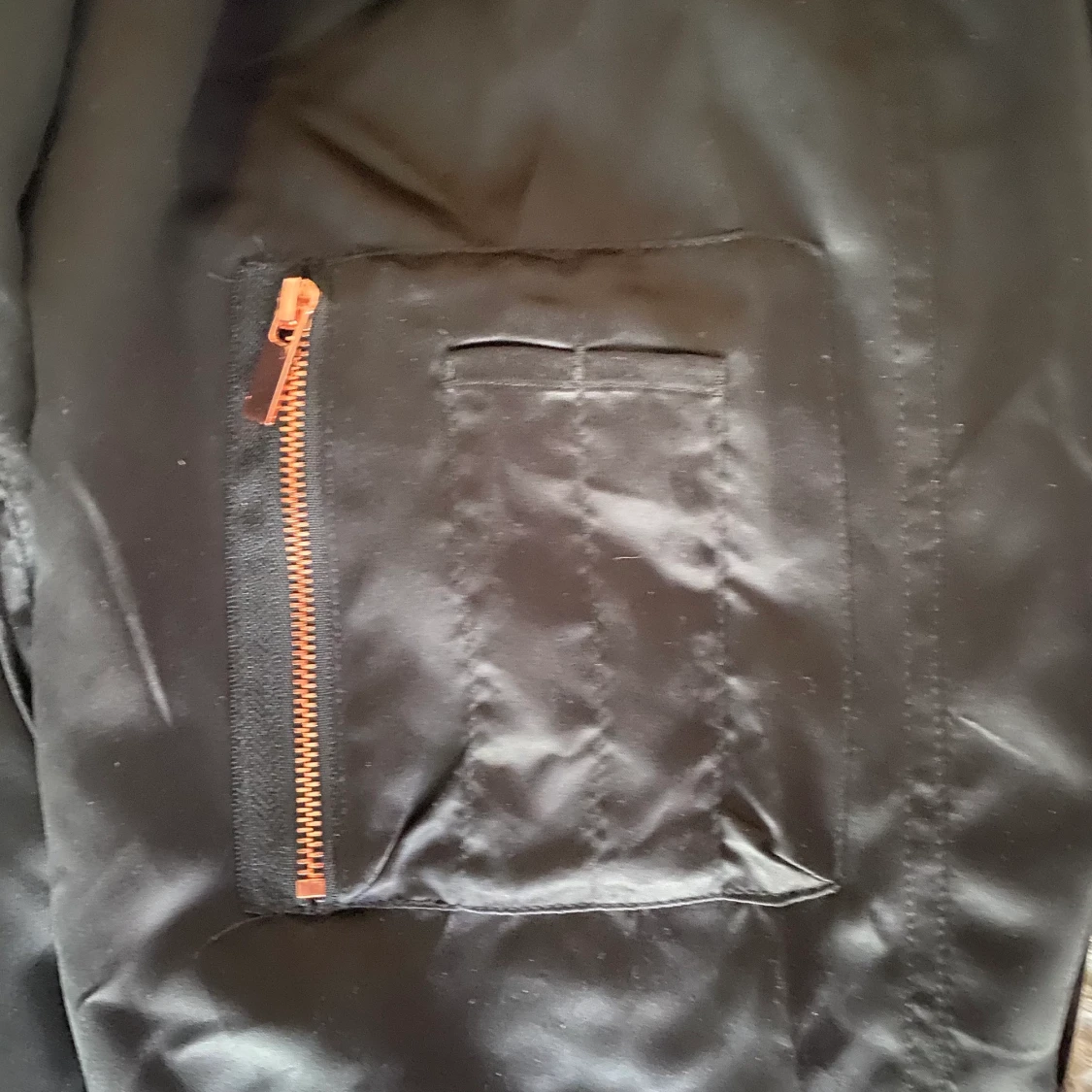 Oanvänd bomberjacka - 91