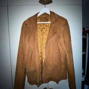 Asos mockajacka  - Mockajacka från Asos strl M. Frakt tillkommer 