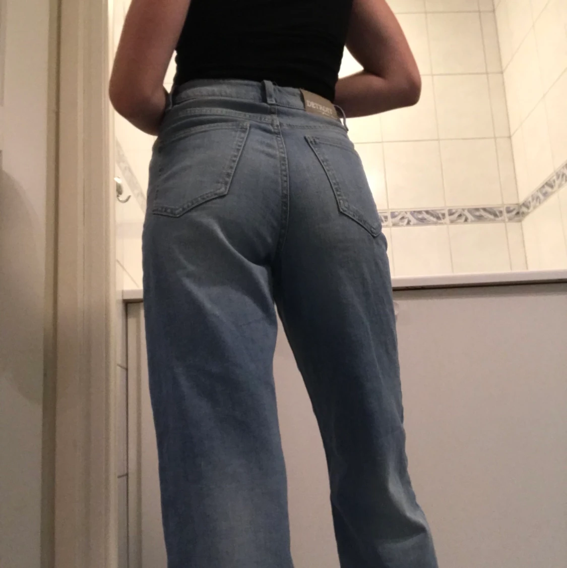 Mom jeans/utsvängda jeans  - 90