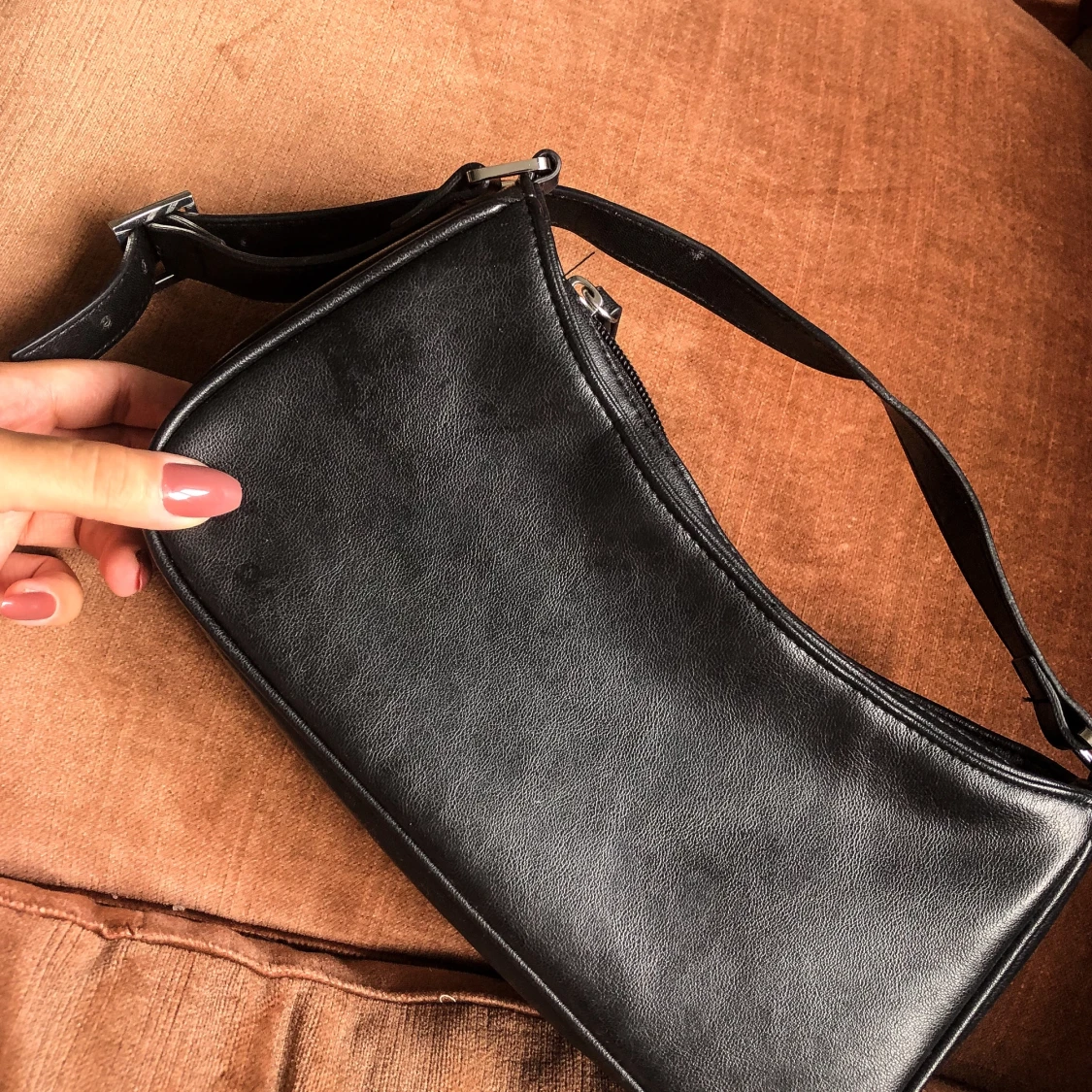 Trendig väska från monki  - 90