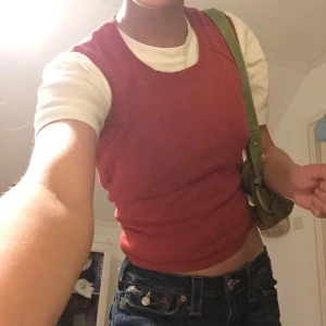 ☠️ - Köpt på secondhand för ett tag sedan. Men i fint fint skick! Kommer inte till användning så säljer! 🌟 MÅNGA VAR INTRESERADE AV DEN SÅ KOMMER HA EN BUDGIVNING Vi börjar på 85kr!🌟