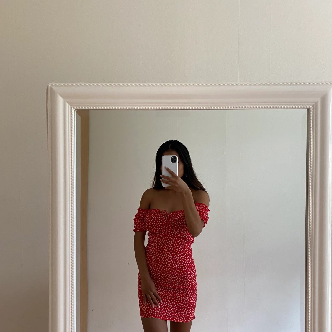 Röd kort klänning - 91