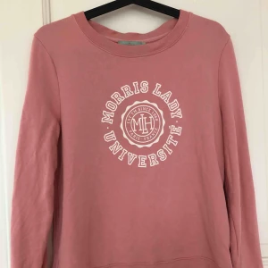 Morris - Morris tröja sparsamt använd från Individ Prestige. Var inte riktigt min färg därav har den bara blivit kvar i garderoben tyvärr.  