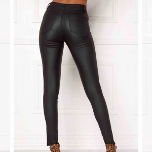  - Ord pris 400kr, köpte fel storlek, använd 1 gång. Vid snabbaffär 100kr 🙃