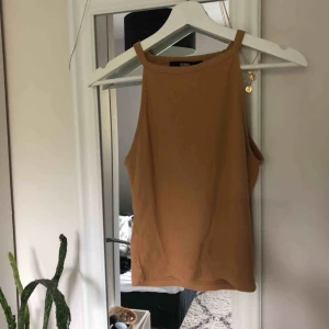  - Linne från bikbok