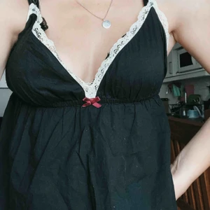  - Odd Molly linne. Sparsamt använt.