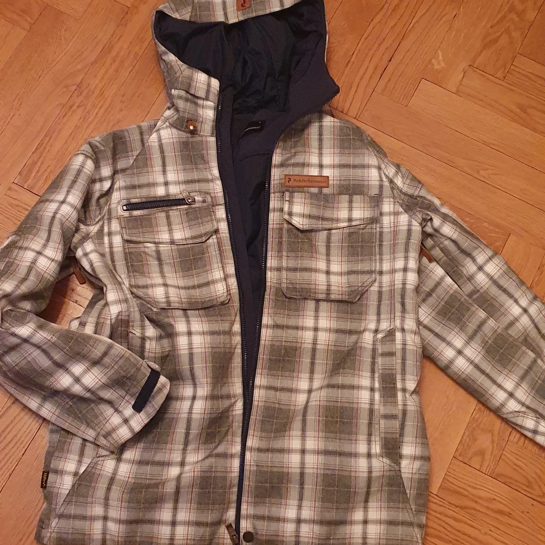 Vinterjacka Peak Performance Storlek M/L - 91