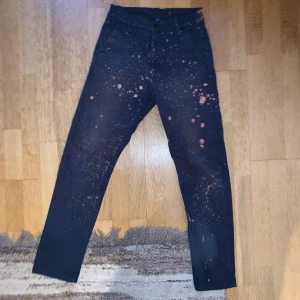 Sweet sktbs cystor byxor - Riktigt coola custom sweet sktbs brallor som jag gjort själv. Riktigt sköna! Cond 6/10 :-)