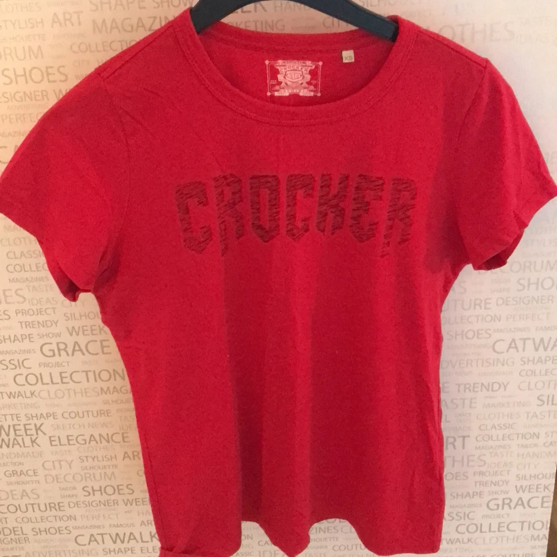 Röd T-shirt  - 90