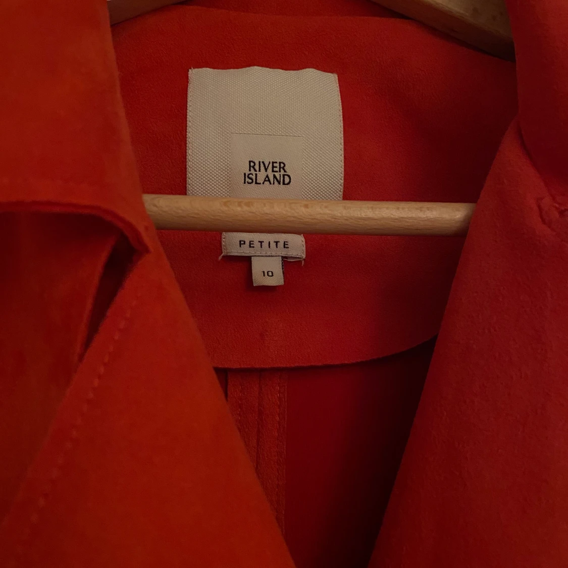 Jacka från River Island, Pris: 199kr - 90