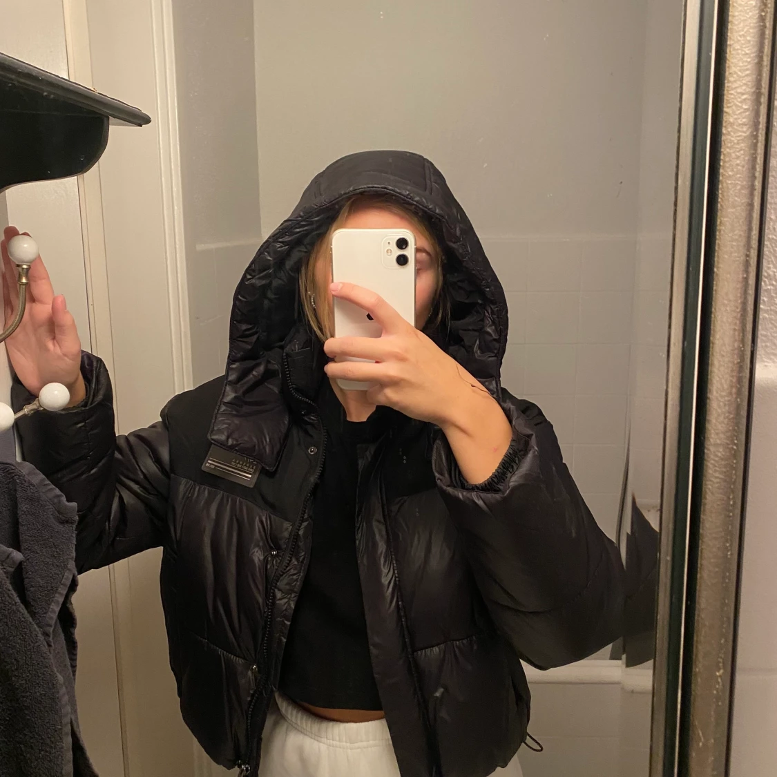 Svart dunjacka - 90
