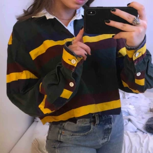  - Croppad ralph lauren pike, helt felfri💖