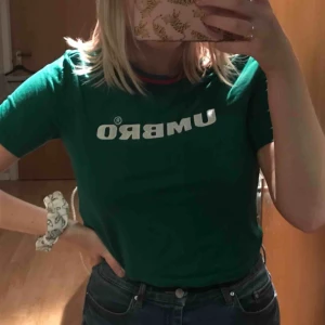  - Snygg t shirt😊😊