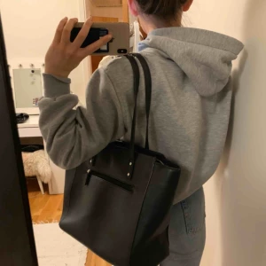  - Sparsamt använd väska, super fint skick!