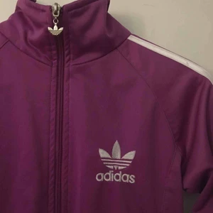  - Tröja från Adidas 