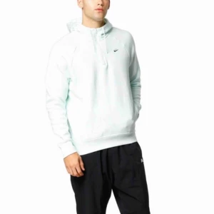  - Köpt på urban outfitters för något år sen för runt 800kr, använt ett tiotal gånger. Några sminkfläckar på insidan och några få knappt synliga skråmor på utsidan. Storlek S (killstorlek)