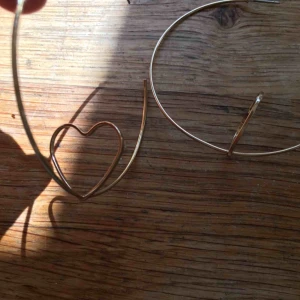  - Snygga örhängen i jättefint skick! 