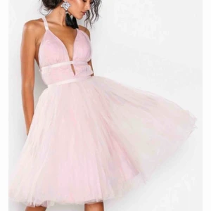  - Min Balklänning från förra året! Bara använd en gång!  Storlek XS