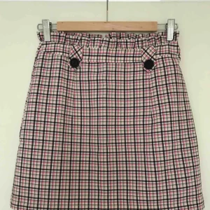  - Jättesöt rutig kjol från Topshop. Som ny. 