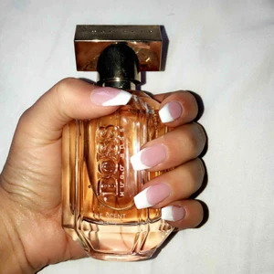  - Hugo boss damparfym ” The Scent” ( Intense)  50 ml Som ny