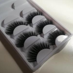  - 40 kr/par. Superlyxiga fakemink-fransar. Ger fin volym. Ser väldigt naturliga ut och inte alls plastiga.✨ 