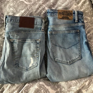 Två par herr jeans  - Två par jeans i storlek W31 L34 och W30 L32. Ett par från Crocker och ett par från holister! Knappast använda! Ett par för 100kr! 150 kr för båda! 