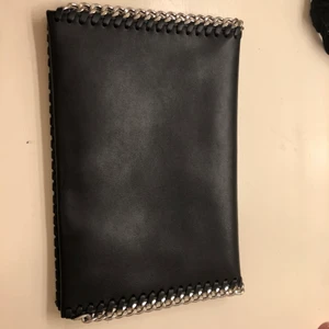 Kuvertväska - Kuvertväska 👜 Aldrig använd. Kunden står för frakten 💗💗💗