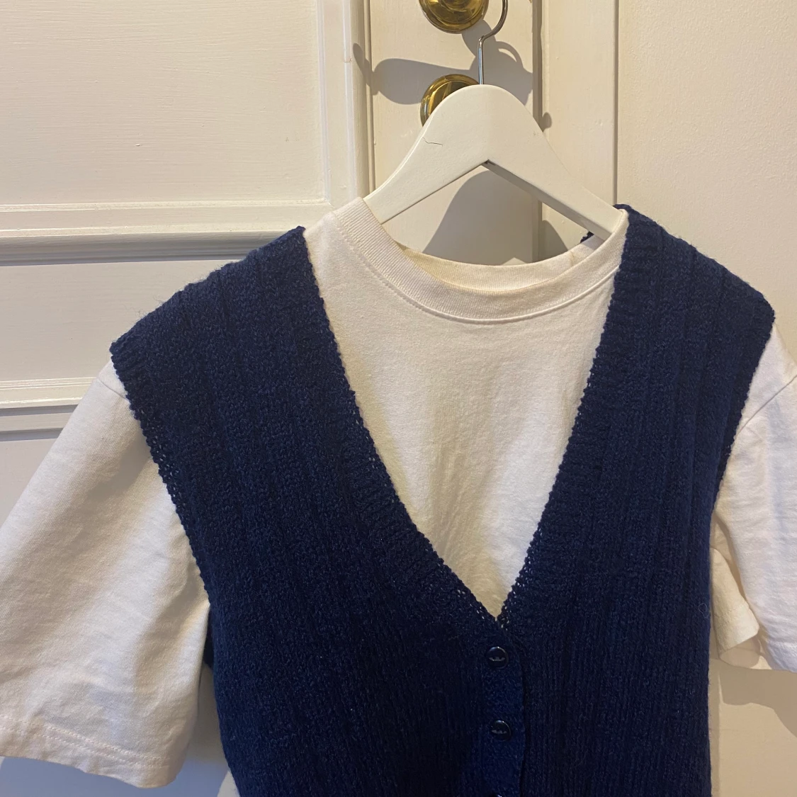 Marinblå väst - 90