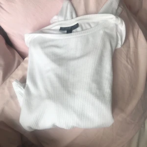  - Strl 40 men passar som S