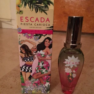  - Endast testad. Jag älskar Escada men just den här doften passade inte mig tyvärr. 
