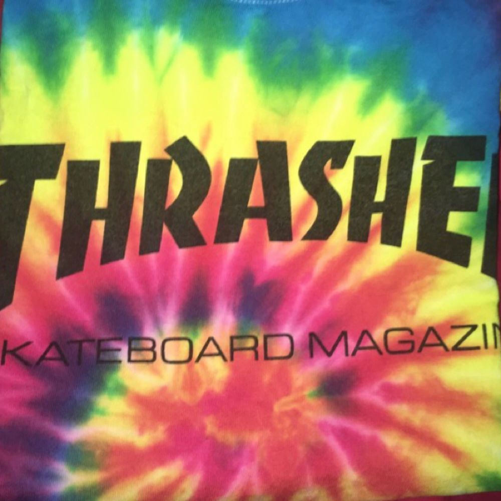 Jätte snygg Thrasher kopia. Sitter som en S-M. Köptes i Japan i somras och jag har knappt använt den så den är i väldigt bra skick. Frakt tillkommer. Kolla gärna mina andra annonser också 😊. T-shirts.