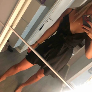  - Söt klänning från Asos  Priset är inkl frakt  