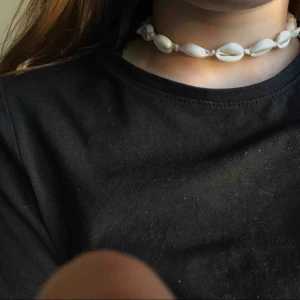  - Snäckhalsband, kan gå ner lite i frskt