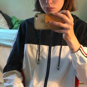  - Ny jacka från new look som aldrig kommit till användning, köpare står för frakt;;;;;;;;)