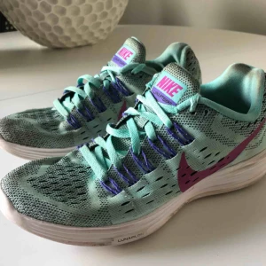  - I gott skick och säljes pga att de inte används.  Köparen står för fraktkostnad✨