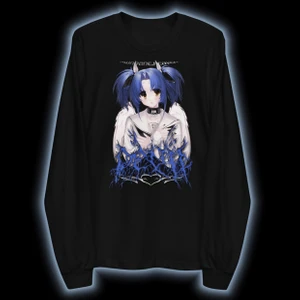oversized long sleeve anime print - res! rare vintage early 2000s anime print sweatshirt i perfekt skick storlek M (unisex) köpt för runt 600kr standard frakt kostar 45kr, spårbar frakt kostar 66kr. buda gärna ♡ 