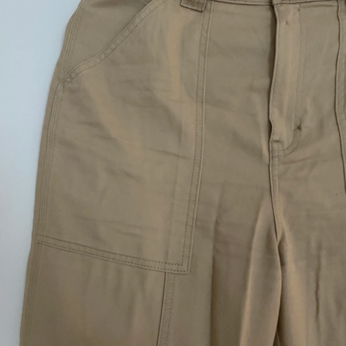 Vida byxor från Weekday  - 90