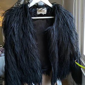 Faux fur jacka -  nypris 1600kr