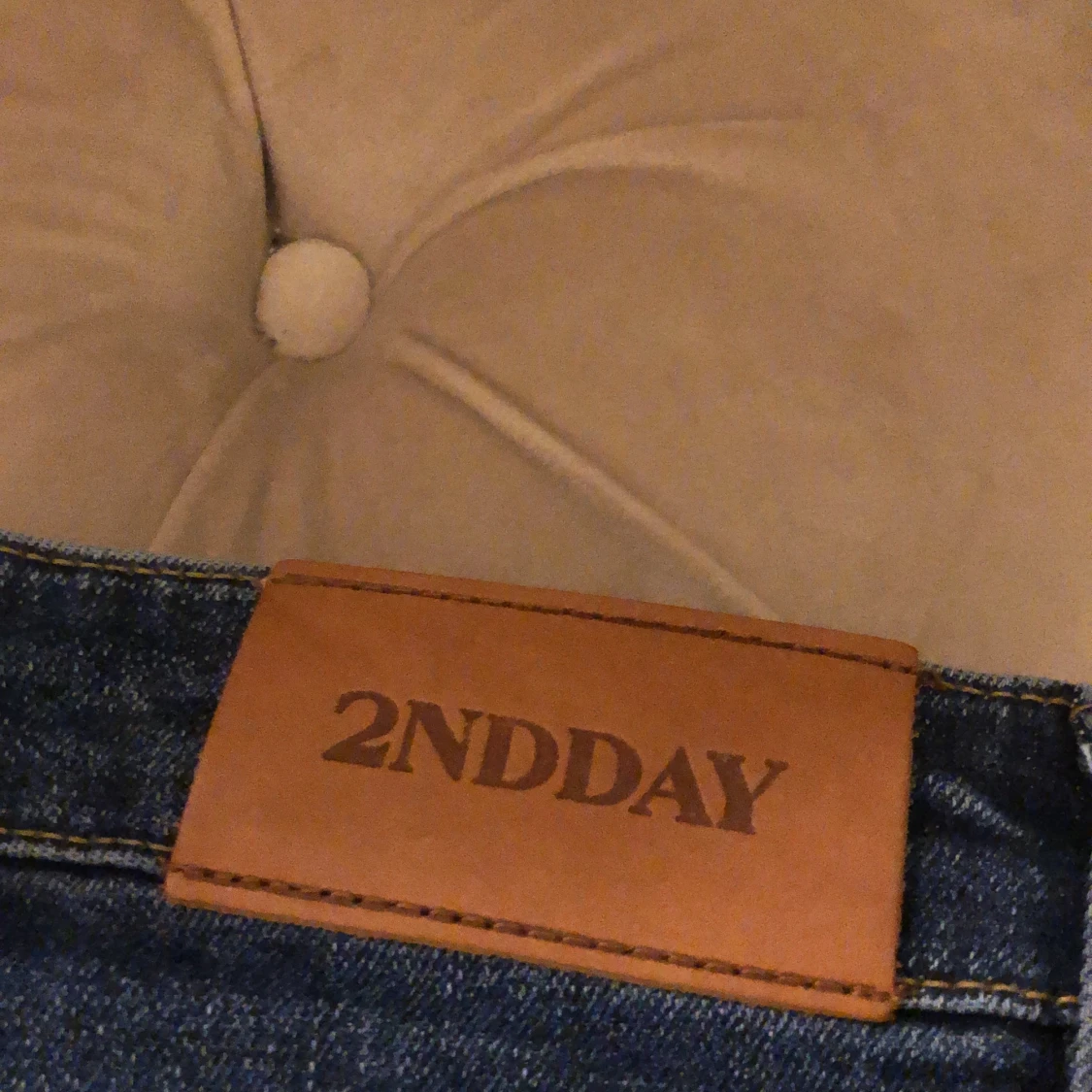 Mörkblå jeans - 91