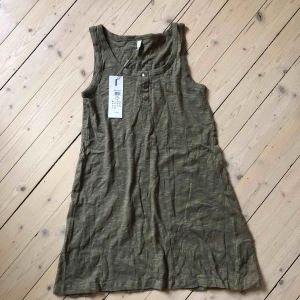  - Linne för olivgrön färg. Helt nytt. 