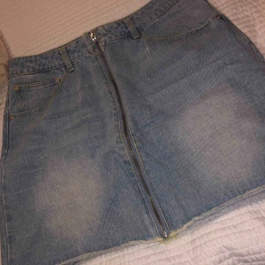  - Super fin💕har använt den typ 3 gånger super bra kvalitet och är i storlek L