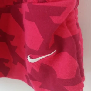  - Träningslinne Nike stl XL. 