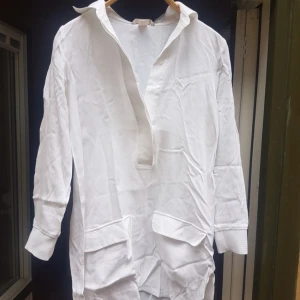  - Hm trend blus storlek 36