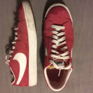  - Nike blazer low