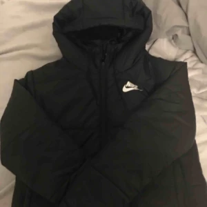  - Inget problem alls med jackan men hitta en annan jacka som jag gillade mer, frakt ingår ej