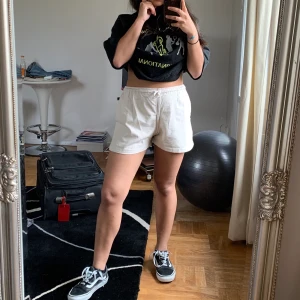 Baggy shorts 🤩🤩 - Perfekt för stranden 🍹🍹