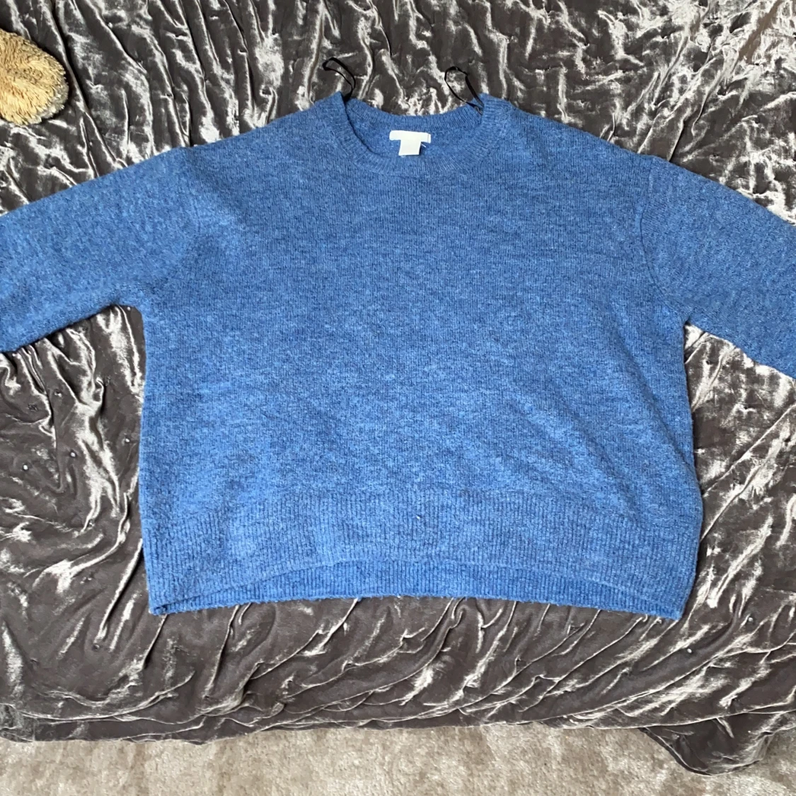 Blå tröja  - 91