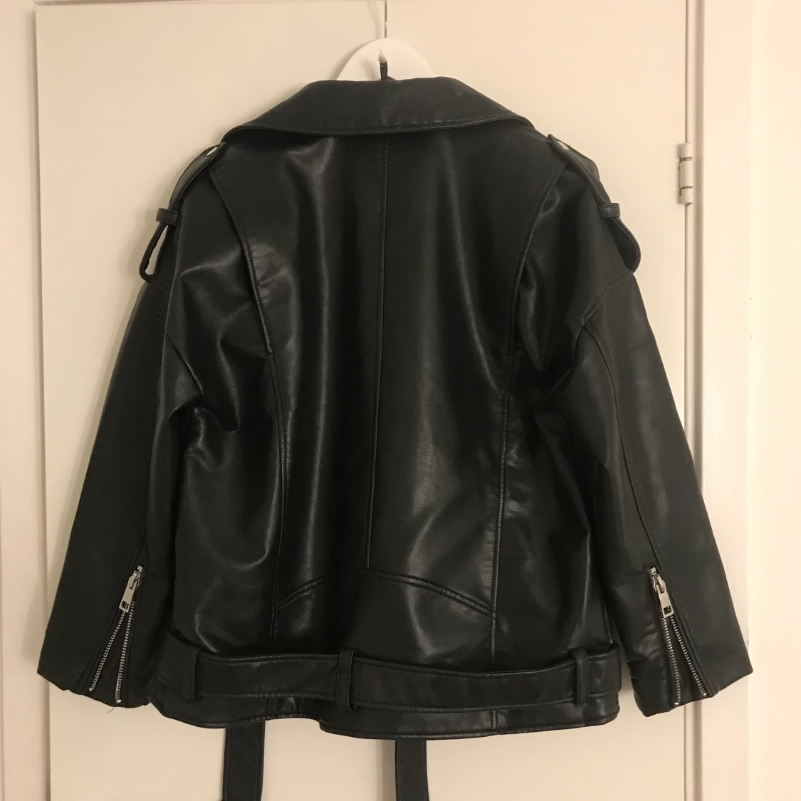 Skinnjacka från Zara - 91