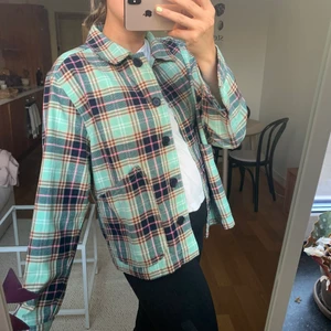 Jacka Monki - Supersöt jacka/skjorta från monki. Som ny!