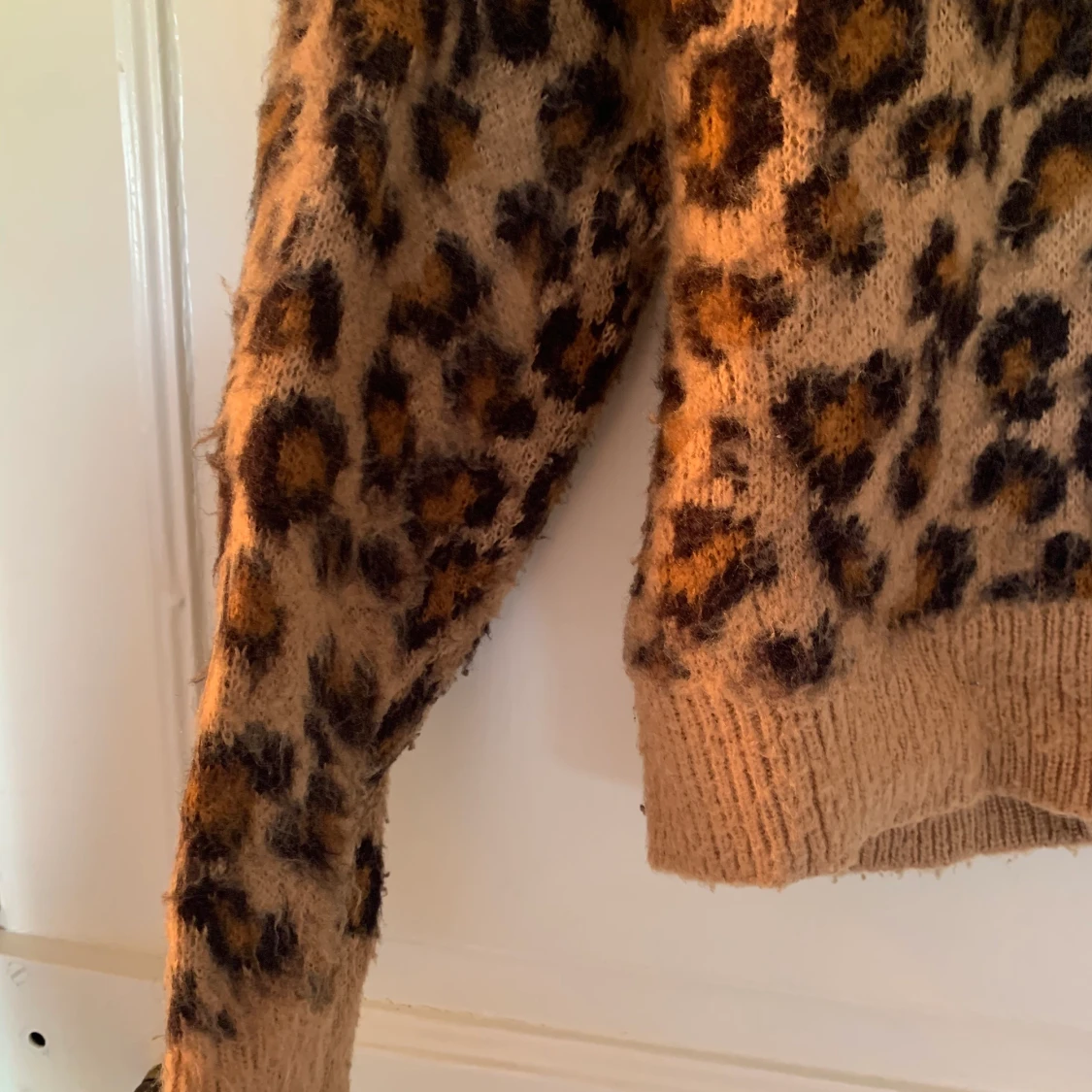 Stickad Leo tröja - 90